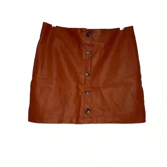 Forever 21 Faux Leather Mini Skirt Large - Picture 1 of 5